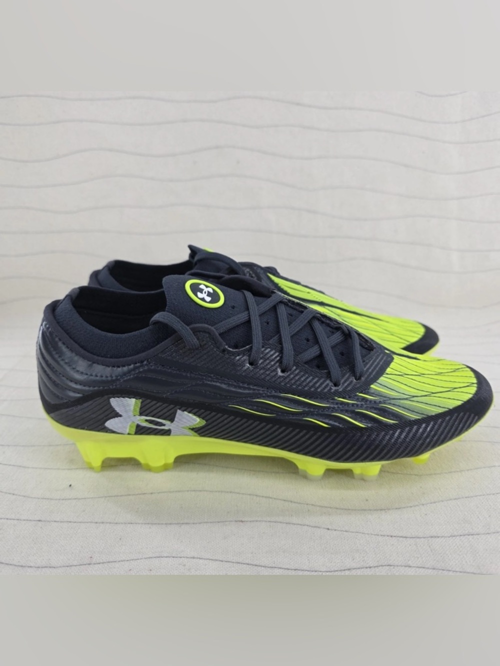 UA Magnetico Elite 4 FG Black / Green Soccer Cleats 3027700 Men’s Size 9.5